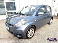 Usata Daihatsu Sirion HIRO 91 CV (66 kW) 2009 Grigio scuro Utilitaria