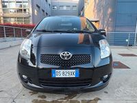 Usata Toyota Yaris 69 CV (50 kW) 2009 Nero Utilitaria