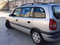 Usata Opel Zafira 101 CV (74 kW) 2000 Grigio Monovolume