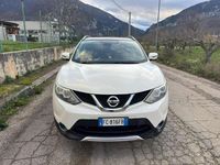 Usata Nissan Qashqai 110 CV (80 kW) 2016 Bianco SUV