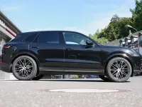 Usata Porsche Cayenne Sport 354 CV (260 kW) 2025 Nero metallizzato SUV