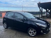 Usata Ford Fiesta 71 CV (52 kW) 2012 Nero Utilitaria