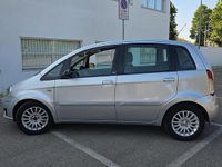 Usata Lancia Musa 95 CV (69 kW) 2011 Grigio Monovolume