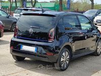 Usata VW up! 82 CV (60 kW) 2021 Nero Utilitaria