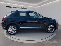 Usata VW T-Roc Style 110 CV (80 kW) 2023 Nero perla SUV