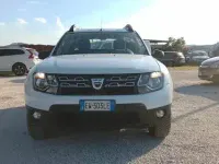 Usata Dacia Duster Lauréate 105 CV (77 kW) 2014 Grigio SUV