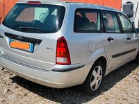 Usata Ford Focus 116 CV (85 kW) 2003 Grigio Station wagon