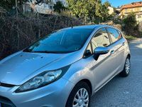 Usata Ford Fiesta Titanium 95 CV (69 kW) 2010 Grigio Berlina