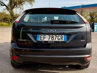 Usata Ford Focus Titanium 110 CV (80 kW) 2011 Grigio Berlina