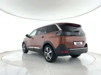 Usata Peugeot 5008 Allure 131 CV (96 kW) 2021 Marrone metallizzato SUV