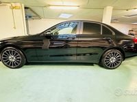 Usata Mercedes C180 Premium 116 CV (85 kW) 2016 Nero Berlina