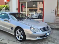 Begagnad Mercedes SL500 306 HK (225 kW) 2001 Silver Cab