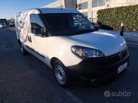 Usata Fiat Doblò S 95 CV (69 kW) 2021 Bianco Monovolume