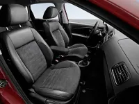 Usado VW Polo Comfortline 75 HP (55 kW) 2016 Cinzento Citadino