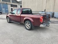 Usata Nissan Navara 174 CV (127 kW) 2006 Rosso Pick-up