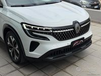 Usata Renault Austral Equilibre 131 CV (96 kW) 2023 Bianco SUV