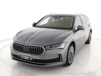 Usata Skoda Superb LAURIN & KLEMENT 150 CV (110 kW) 2024 Grigio metall. Station wagon
