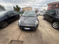 Usata Fiat Punto Street 95 CV (69 kW) 2017 Argento Utilitaria