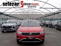 Usata VW T-Roc Life 150 CV (110 kW) 2023 Rosso/tetto nero SUV