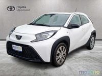 Begagnad Toyota Aygo X Active 72 HK (52 kW) 2023 Vit SUV