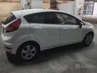 Begagnad Ford Fiesta Titanium 60 HK (44 kW) 2011 Halvkombi