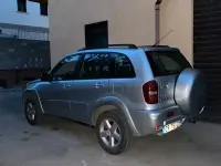 Usata Toyota RAV4 116 CV (85 kW) 2004 Grigio SUV