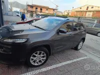 Usata Jeep Cherokee 80 CV (58 kW) 2014 SUV