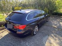 Usata BMW 530 Sport Line 258 CV (189 kW) 2012 Blu Station wagon
