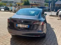 Usata Tesla Model 3 152 kW (208 CV) 2022 Grigio Berlina