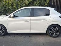 Usata Peugeot 208 Allure 101 CV (74 kW) 2021 Utilitaria