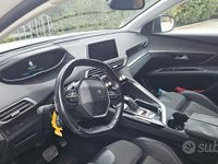 Usata Peugeot 3008 Allure GT-Line 120 CV (88 kW) 2017 Bianco SUV