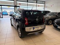Usata VW up! 75 CV (55 kW) 2015 Nero Utilitaria