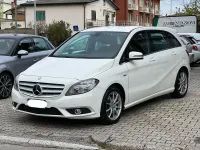 Usata Mercedes B200 Premium 136 CV (100 kW) 2012 Bianco Utilitaria