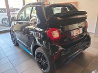 Usata Smart ForTwo Electric Drive Brabus 41 kW (56 CV) 2019 Nero Cabrio