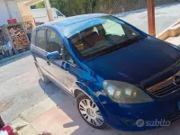Usata Opel Zafira 150 CV (110 kW) 2010 Bluazzurro Monovolume
