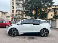 usata BMW i3 94 ah elettrica 100 anni di ZTL gratis