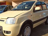Usata Fiat Panda 4x4 Climbing 69 CV (50 kW) 2011 Giallo Utilitaria