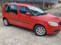 Usata Skoda Roomster 85 CV (62 kW) 2009 Rosso Monovolume