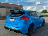 Usata Ford Focus RS 350 CV (257 kW) 2016 Bluazzurro Berlina