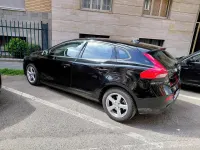 Usata Volvo V40 R-Design Momentum 120 CV (88 kW) 2016 Nero Berlina