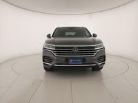Usata VW Touareg Elegance 231 CV (169 kW) 2021 Silizium grey metallizzato SUV