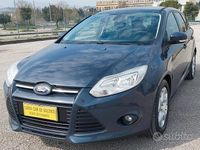 Usata Ford Focus 116 CV (85 kW) 2014 Grigio Station wagon