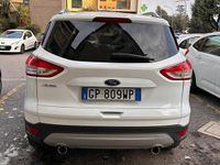 Usata Ford Kuga Vignale 180 CV (132 kW) 2016 Bianco SUV