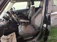 Käytetty Mini Cooper D 95 HP (69 kW) 2016 Musta Viistoperä
