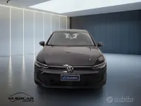Usata VW Golf VIII Life 116 CV (85 kW) 2025 Nero Berlina