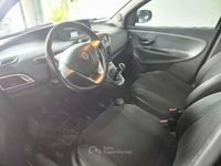 Usata Lancia Ypsilon 69 CV (50 kW) 2014 Nero Utilitaria