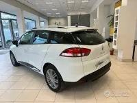 Usata Renault Clio GrandTour 90 CV (66 kW) 2015 Bianco Station wagon