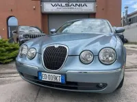 Usata Jaguar S-Type Executive 207 CV (152 kW) 2004 Blu/azzurro Berlina