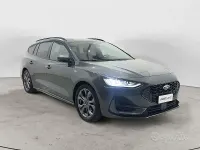 Usata Ford Focus ST 116 CV (85 kW) 2024 Grigio scuro Station wagon