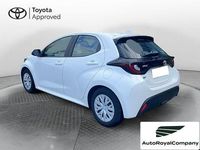 Usata Toyota Yaris Hybrid Active 2022 Bianco Berlina